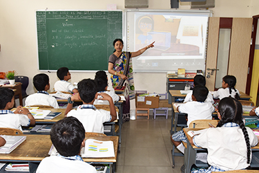 Alpha CBSE School CIT Nagar Chennai - handwriting class